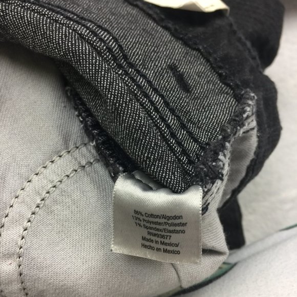 NWT St. John's Bay Straight Bootcut Jeans Size 16 Womans High Rise Faded Black - Picture 6 of 12